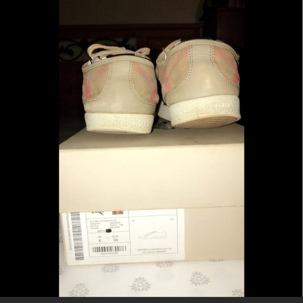 Burberry sneakers - Picture 6 of 7